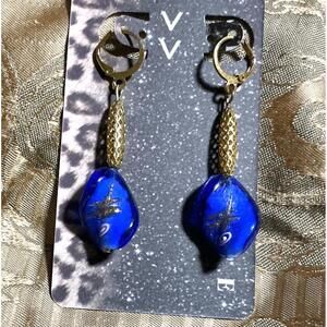 V Royal Dangle Earrings